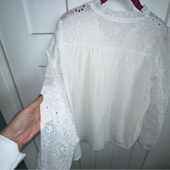 Women's White Eyelet and Polka Dot Long Sleeve Blouse - Large - Picture 4 of 7